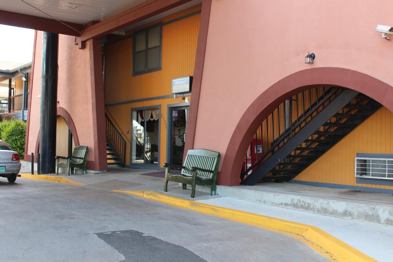 The Executive Inn & Suites Amarillo Exterior photo