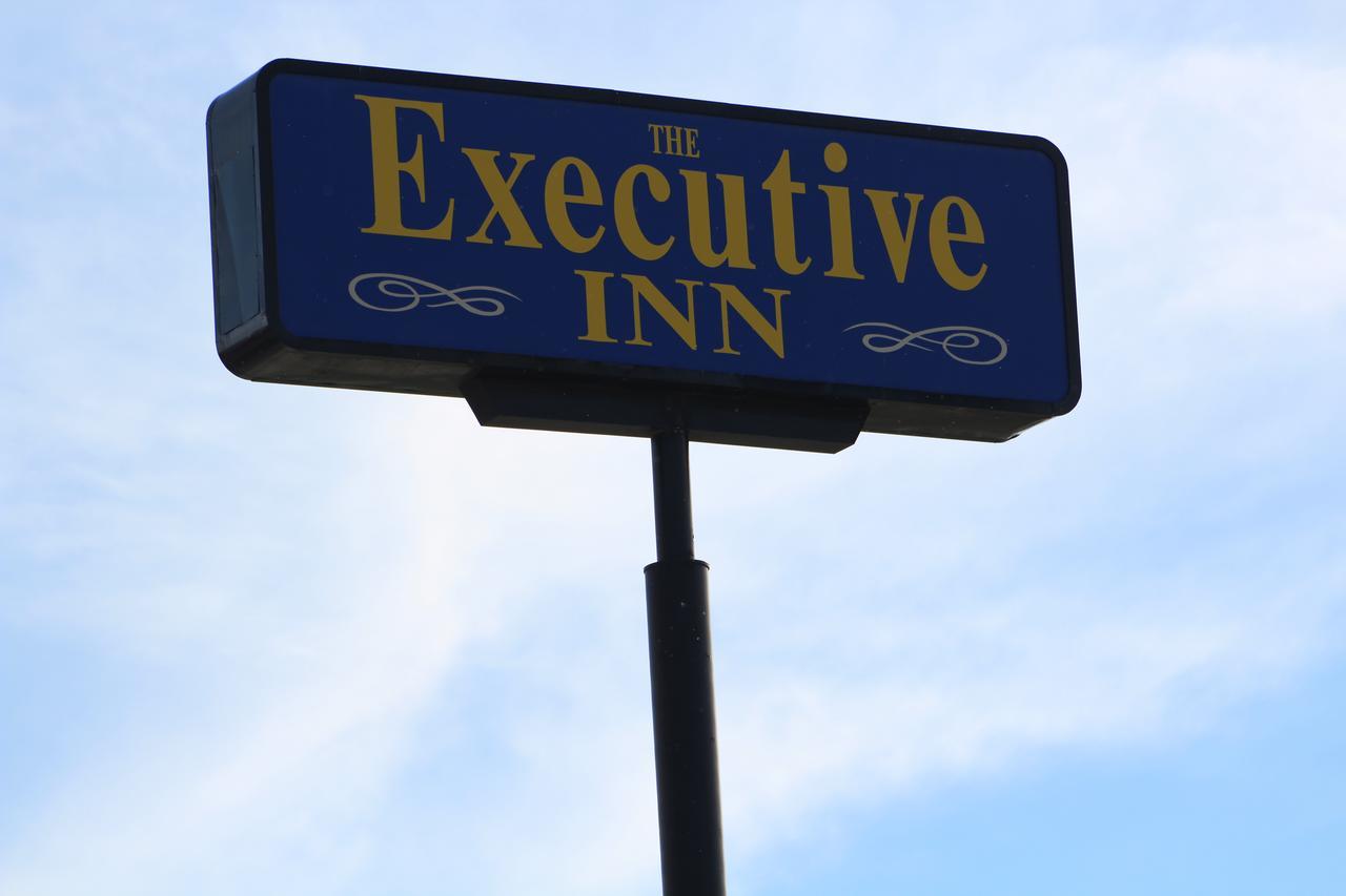 The Executive Inn & Suites Amarillo Exterior photo