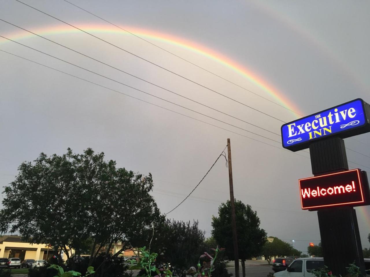 The Executive Inn & Suites Amarillo Exterior photo