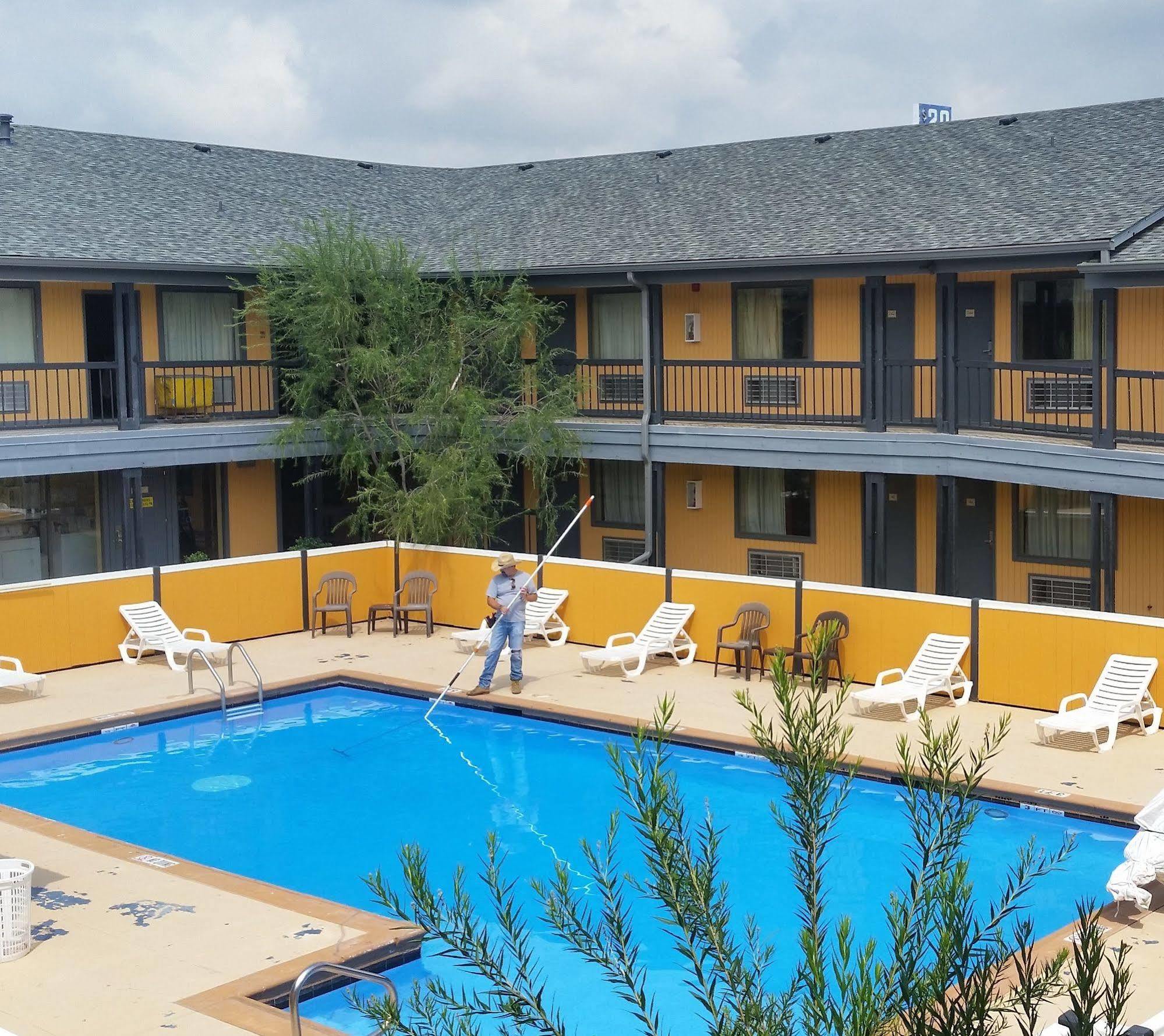 The Executive Inn & Suites Amarillo Exterior photo